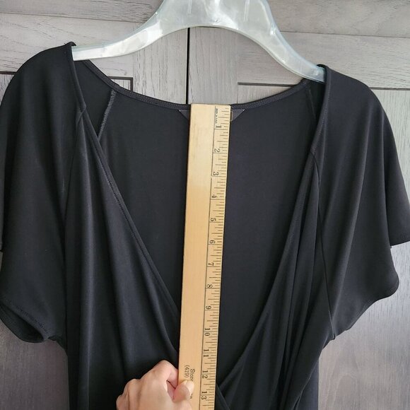 BCBG MAX AZRIA Black Faux Wrap Dress Belted Waist V-Neck Plunge & Short Sleeves - Picture 12 of 16